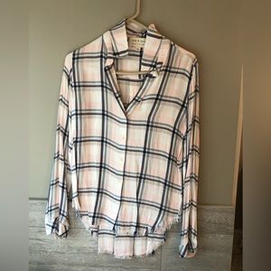 Cloth & stone plaid vneck button down